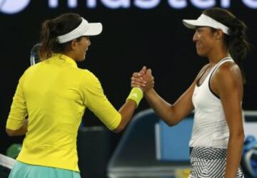 Garbiñe Muguruza y Samantha Crawford.