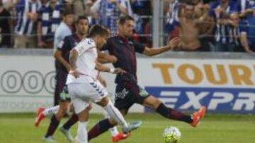 Imagen del Huesca-Alavés de la primera vuelta en Segunda División.