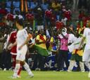El Ghana-Guinea estuvo parado 40' por lanzamiento de botellas