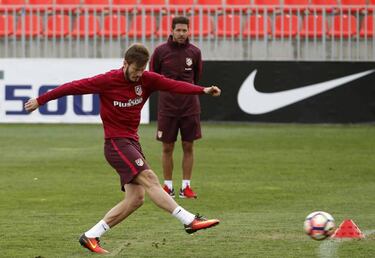 Simeone confirms amended contract: "It's true"