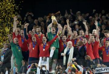En Sud¨¢frica alcanz¨® la gloria consiguiendo el ¨²nico Mundial hasta el momento de 'la Roja'.