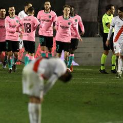 Messi to Jordi Alba, ball into the box, Barcelona goal
