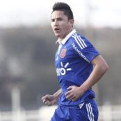 Canales confiesa molestia con Sampaoli que lo aleja de la Roja