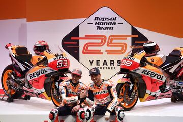 Marc Márquez y Jorge Lorenzo en la presentación de Repsol Honda. 