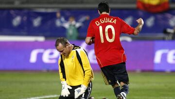 El 21 de noviembre de 2007, Dani G&uuml;iza debuta con Espa&ntilde;a.