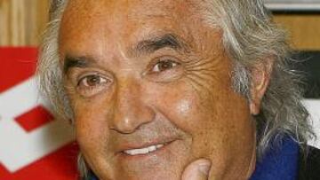 <strong>DESACUERDO.</strong> Briatore se mostró sorprendido por la decisión de la FIA.