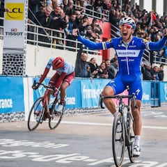 Gilbert impone su ley en la legendaria París-Roubaix