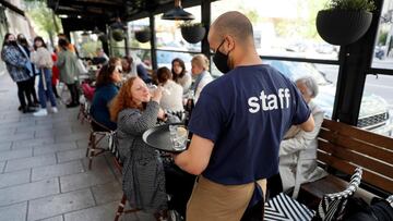 Madrid amplía el horario de la hostelería y el número de comensales por mesa