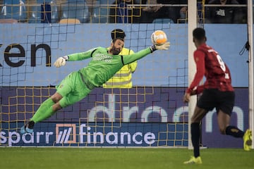 El portero portugu¨¦s fich¨® por el Chelsea en 2016 para ser suplente de Courtois. Desde agosto est¨¢ cedido en el Vitesse de la Eredivisie.