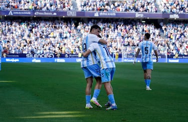 Aprobados y suspensos del Málaga: Larrubia recupera la magia 