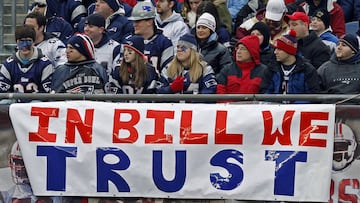 Los aficionados en el Gillette Stadium lo tienen claro y saben que todas sus esperanzas caen en las decisiones que se tomen en la banda por Bill Belichick.