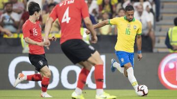 El atl&eacute;tico Renan Lodi pone la asistencia del 1-0 en el Brasil-Corea del Sur (3-0)