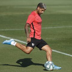 A Banega le supieron a poco los 60 minutos que jugó en Granada