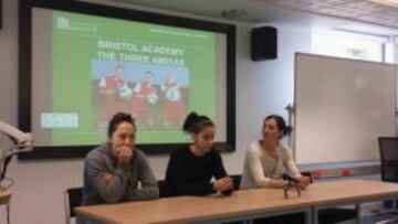 Laura del R¨ªo, Natalia y Keka calientan motores en Bristol
