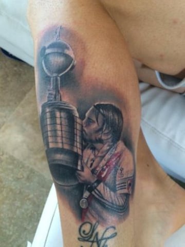 Tatuaje de Fernando Cavenaghi, jugador del River Plate.