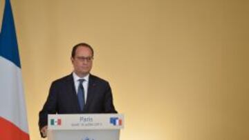 Hollande mostr&oacute; sus condolencias por la muerte de Bianchi.