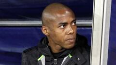 El¨ªas: "Espero jugar la Champions con Kun y Forl¨¢n"