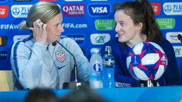 Jill Ellis y Lavelle, de la selecci&oacute;n femenina de Estados Unidos, rival de Espa&ntilde;a en octavos del Mundial de Francia.