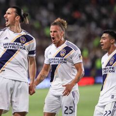 Zlatan Ibrahimovic makes MLS history with perfect Tráfico hat-trick