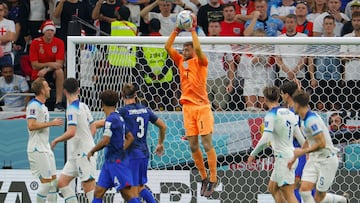 US goalkeeper Matt Turner has conceded just one penalty in their two World Cup games. It’s hard to believe he didn’t start playing soccer until his teens.