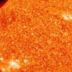 Esta sonda de la NASA es la que más se acerca al Sol y registra formaciones que la humanidad nunca había visto antes