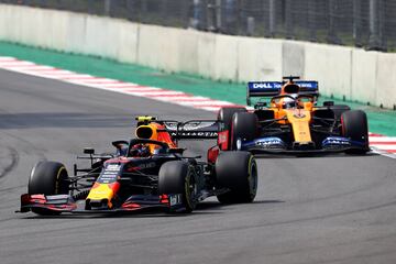 Alexander Albon y Carlos Sainz.
