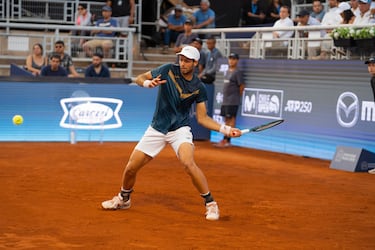 Le ‘quitó’ un título a Jarry, una medalla a Barrios y ahora va por el Chile Open: “Me dicen de todo y yo me río y disfruto”