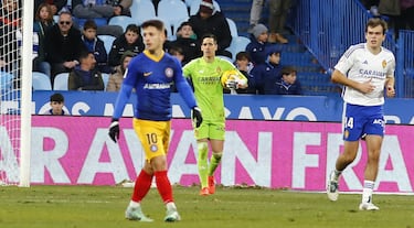 Tras cuatro empates seguidos, el Zaragoza volvió a ganar. Badia no tuvo mucho trabajo, pero los tres disparos entre palos del Andorra fueron desbaratados por el meta. A destacar una mano magistral a remate de Scheidler.