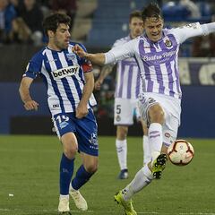 Manu García tiene que jugar 25 partidos de Liga para renovar un año más con el Alavés