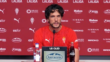 26-11-25. ÁLEX CORREDERA, EN LA RUEDA DE PRENSA EN MAREO.