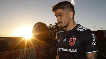 Futbol, Cobresal vs Universidad de Chile.
Fecha 33, campeonato Nacional 2021.
El jugador de Universidad de Chile Luis Casanova es fotografiado tras el partido de primera division contra Cobresal disputado en el estadio El Cobre de El Salvador, Chile.
2