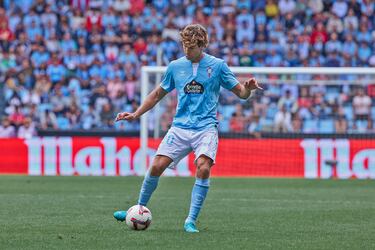 El jugador celeste ha recuperado su mejor versión. En un partido en el que se medía a un equipo tan peligroso como la Real, cumplió con creces.