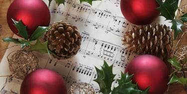 Webs de música navideña gratis para usar en la cena de Nochebuena