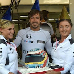 Fernando Alonso, 35 años entre la retirada y el tercer título