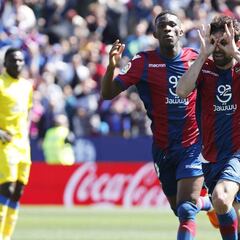 Resumen Levante 2 - Las Palmas 1: Campaña encuentra la salvación
