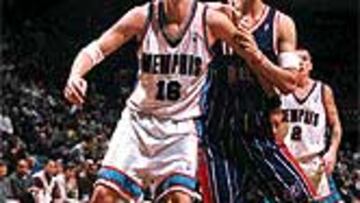 Pau Gasol y Yao Ming, dos de los extranjeros más distinguidos de la NBA.