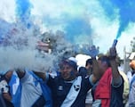 Escoltados por la policía, la selección de Panamá llega a su encuentro ante Guatemala