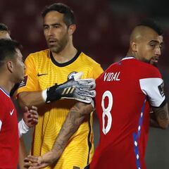 La visión de Bravo sobre la ausencia de un DT en la Roja