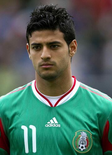 En 2010, Vela tuvo participación con Arsenal y West Bromwich Albion.