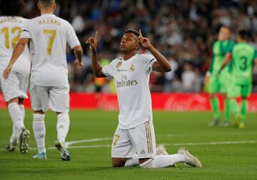 1-0. Rodrygo celebró el primer gol.