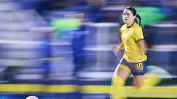 Scarlett Camberos of America during the 1st round match between America and Cruz Azul as part of the Torneo Clausura 2025 Liga MX Femenil at Ciudad de los Deportes Stadium on January 06, 2025 in Mexico City, Mexico.
