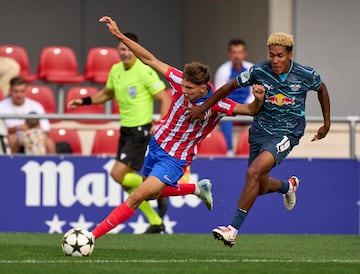 Sergio Esteban, durante el partido contra el Leipzig. 