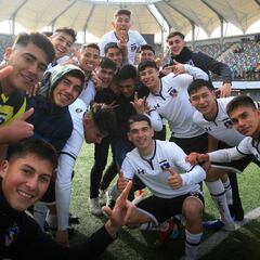 Colo Colo lleva a sus juveniles a Argentina para que sigan activos
