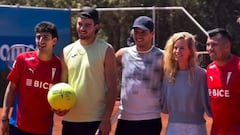 Gary Medel y Justo Giani llegan al Chile Open, se encuentran con tenistas profesionales y hacen esto: sorpresa en el público