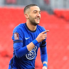 "No puedo convocar a Ziyech, ni aunque fuera Messi"