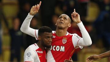 Fabinho, alternativa a Vrsaljko