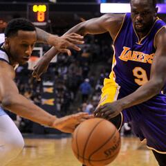 Wolves: Deng firmará... pero siguen sin noticias de Towns