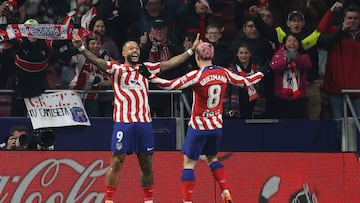 Griezmann y Memphis en el Atl¨¦tico-Sevilla.