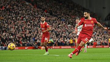 El delantero egipcio del Liverpool, Mohamed Salah, fue pieza clave para que no cayeran ante el Fulham en Anfield.
