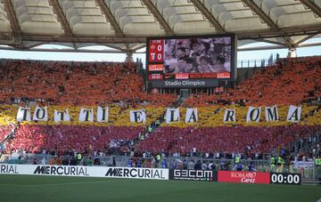 Francesco Totti's emotional AS Roma goodbye